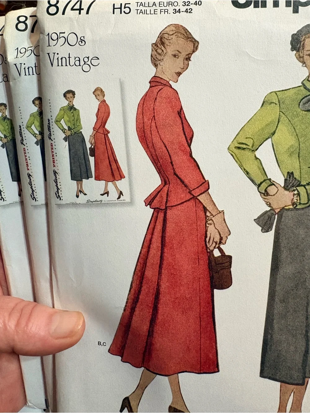 BN UNCUT SIMPLICITY 8747 H5 VINTAGE SEWING PATTERNS 1950S PINUPS